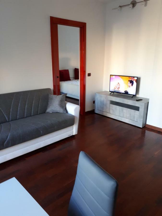 Valassina Milano Apartment Milão Exterior foto